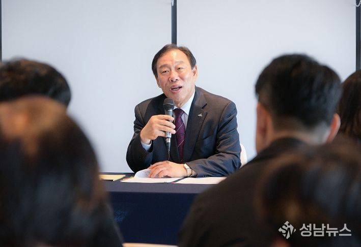 최민호 세종시장, 주민과 함께 산울동 현안 살폈다