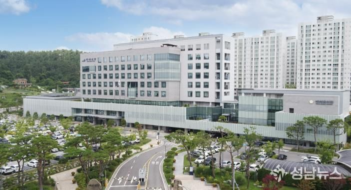 예산군 청사 전경