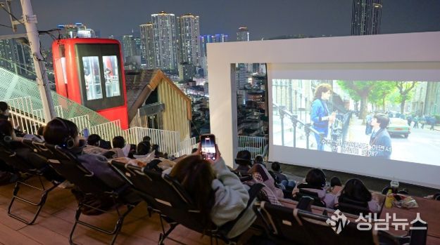 출발부터 매진 행진… 2026년 「168 더 데크」 첫 상영부터 흥행