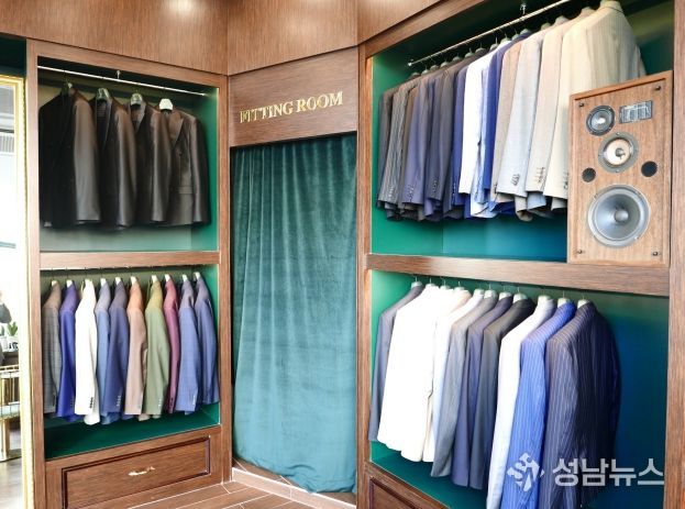 제이진옴므 마곡점 내부 사진