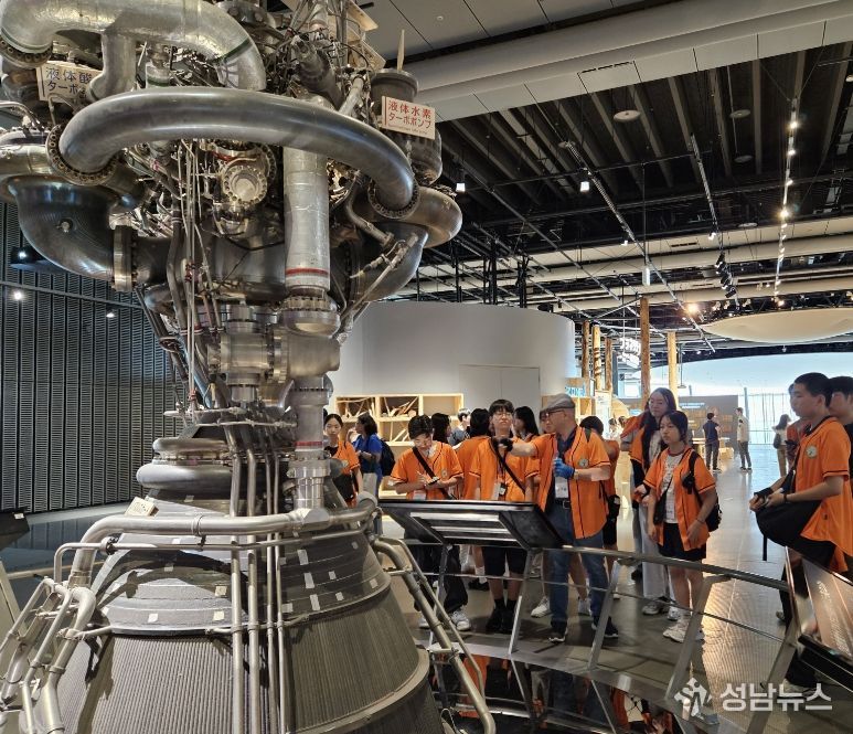 지난해 떠난 ‘해외항공우주캠프’ 현장 탐방 모습