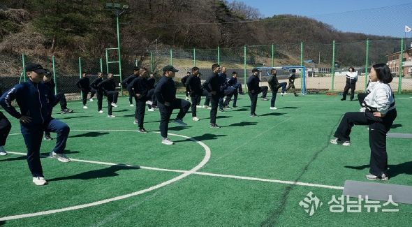 육군 제37보병사단 영동대대 장병 집중체력단련 시범운영 지원